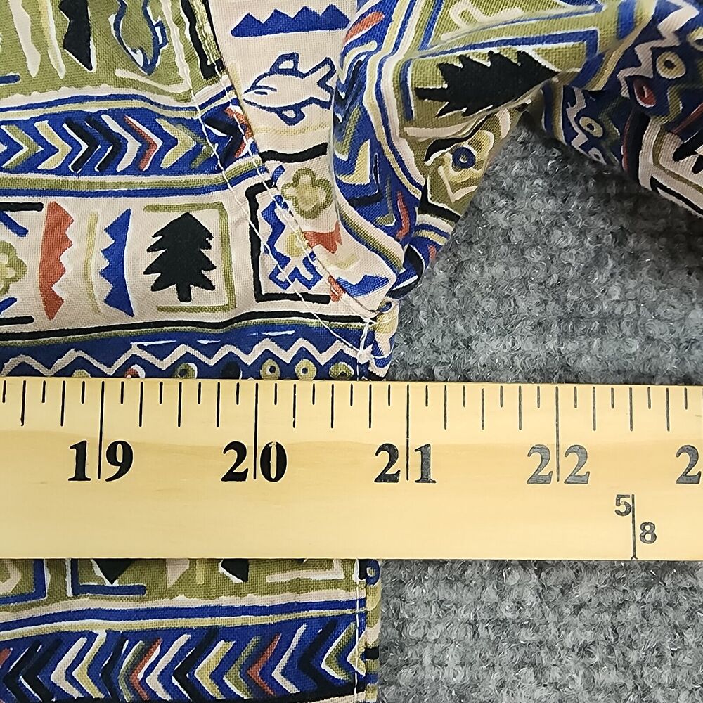 Vintage Columbia Shirt Womens Medium Aztec Fish AOP Short Sleeve Button Up - Picture 6 of 11